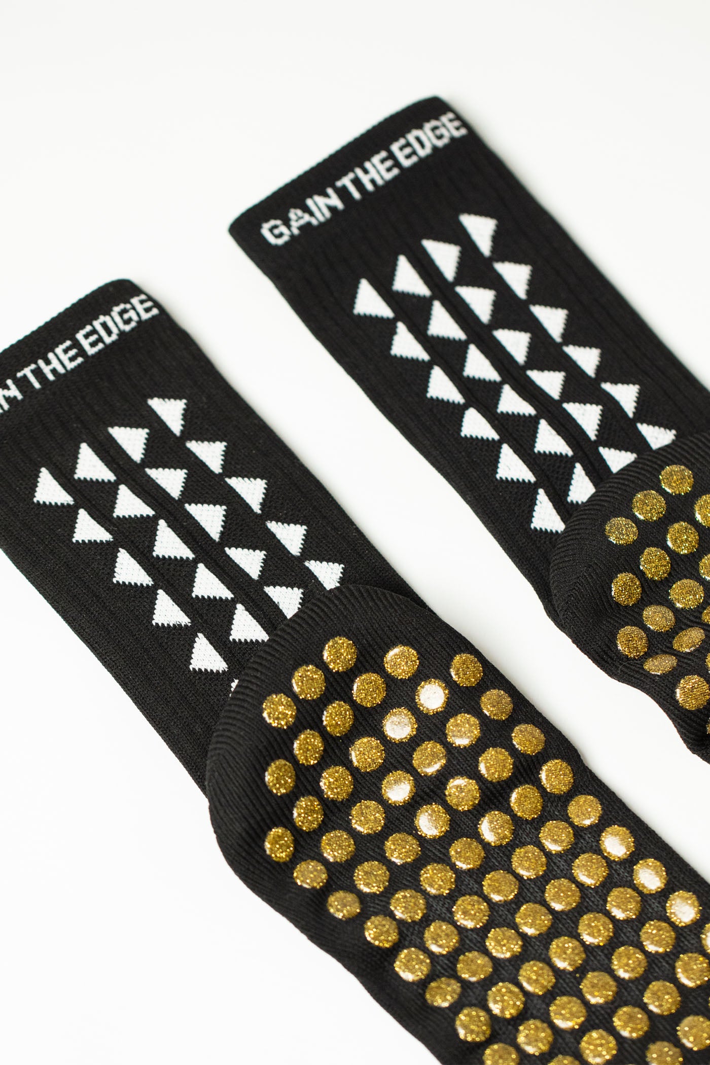 LIMITED EDITION GRIP SOCKS 2.0 - Black & Gold Grip - Gain The Edge Official